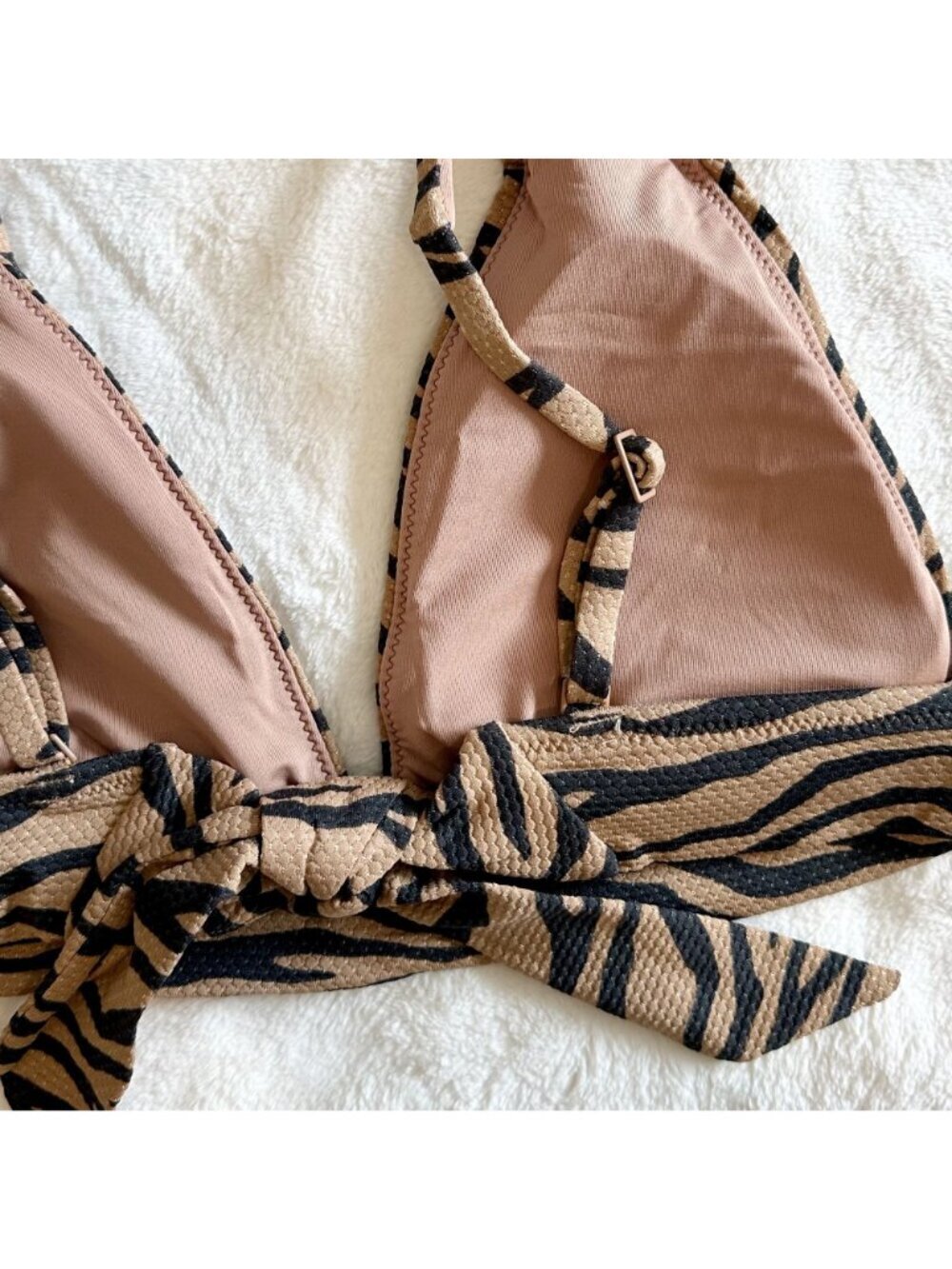 NWT Aerie Pique Triangle Zebra Stripes Bikini Top - Size: Small - Picture 4 of 8